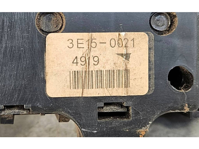   Pojistková skříňka 285510X804, 5WK48530   Nissan Terrano 2003