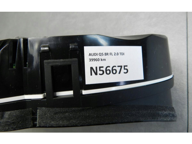 Панель приборов 8R0920932E   Audi Q5 SQ5       