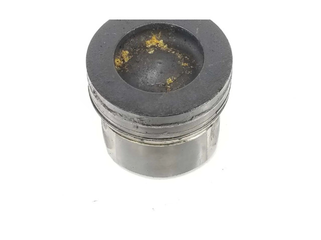 Píst 11257812567   Mini Cooper Countryman R60  pro naftový motor 1.6  