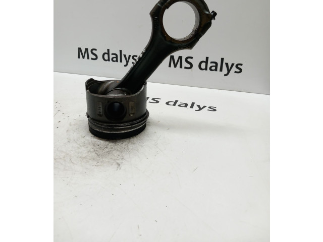 Píst A6110300320, A6130300117   Mercedes-Benz S W220     