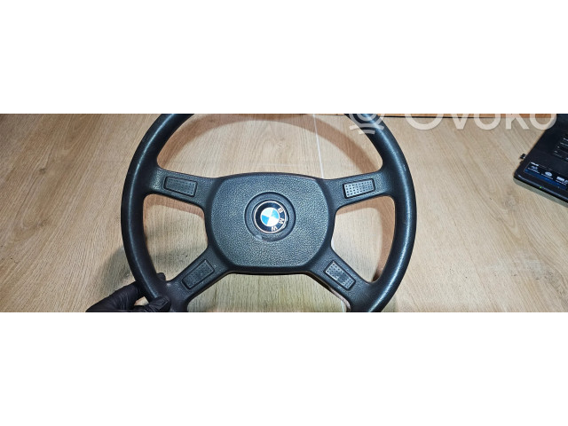 Руль BMW 3 E30  1983-1994 года 11528964      