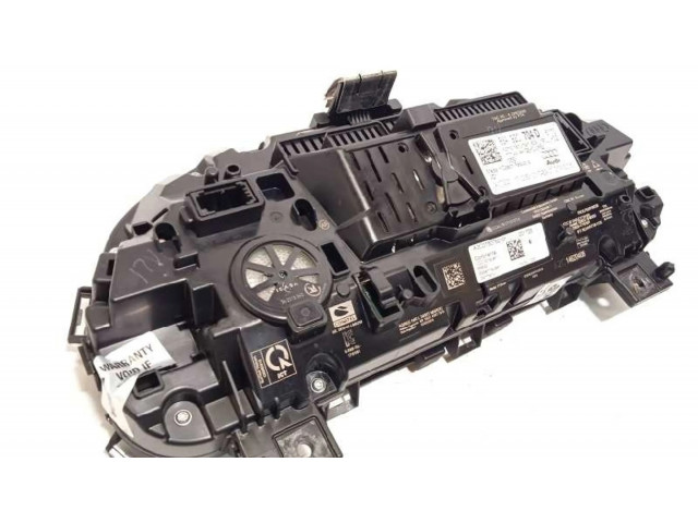 Панель приборов 83A920704D, A3C0780760101   Audi Q3 F3       