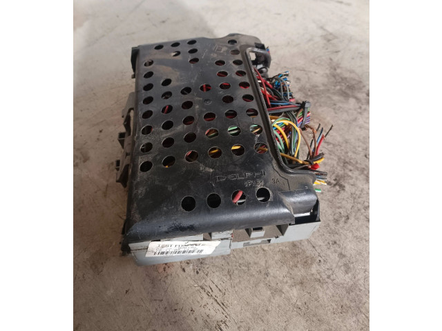 Блок предохранителей  24431677   Volkswagen Sharan    