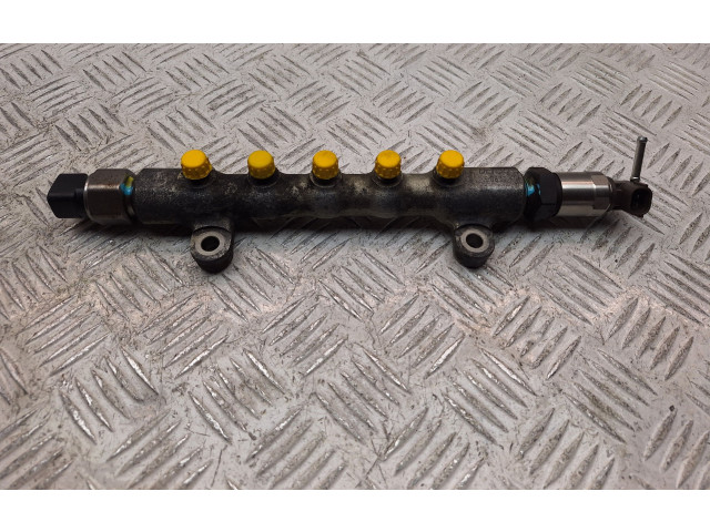 Vstřikovací lišta 238100R020, 8945860010   Toyota Corolla Verso AR10    2ADFHV 
