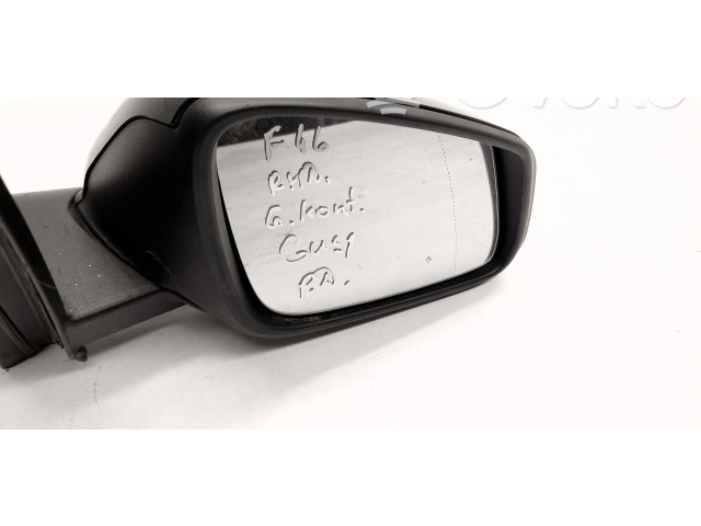 Zpětné zrcátko pravé BMW 2 F46 2015  041357  