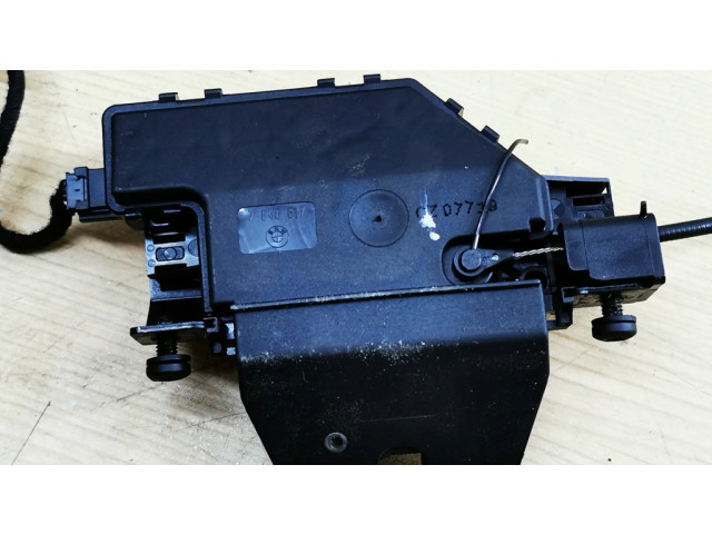 Замок багажника 7840617, 7197490    BMW 3 E92 E93 2005-2014 года