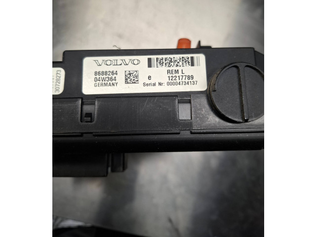   Pojistková skříňka 8688264, 04W364   Volvo S80 2004