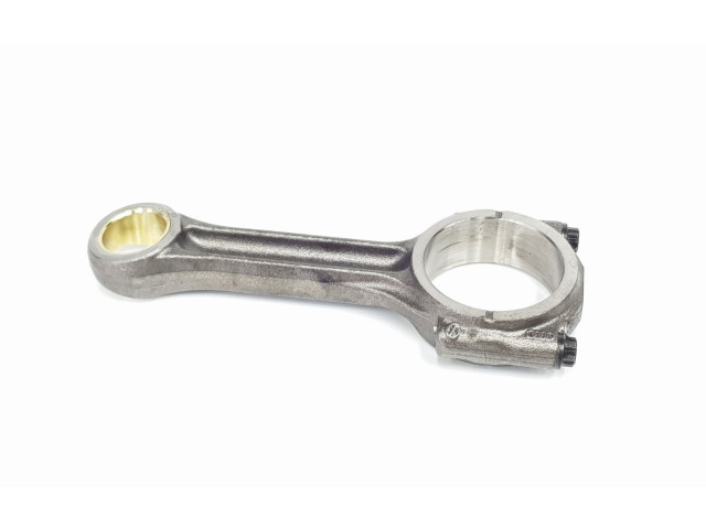 Шатун DEU 04L105401A, 04L105401A    Audi A4 S4 B9  