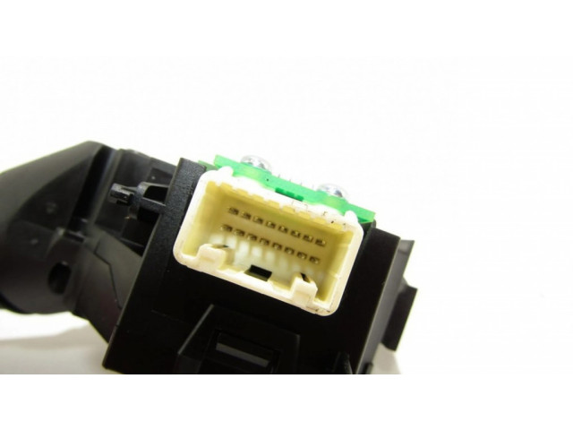 Переключатель дворников DF7166128   Mazda 2