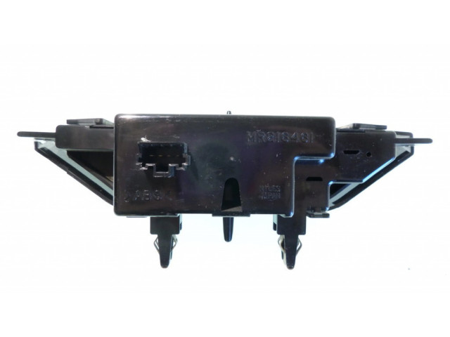 Дисплей    MR216461   Mitsubishi Galant