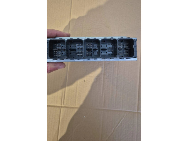 Řídící jednotka 06R907425   Audi Q8 2021