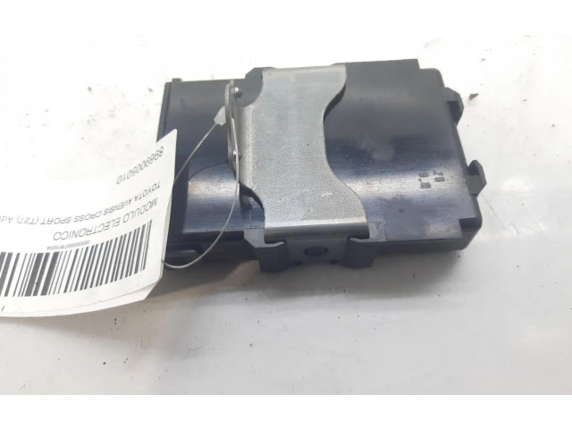 Řídící jednotka 8969005010   Toyota Avensis T220 2011