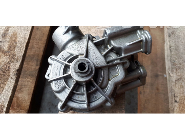 Čerpadlo oleje 06M115103Q   Audi A4 S4 B9 8W   CWGD