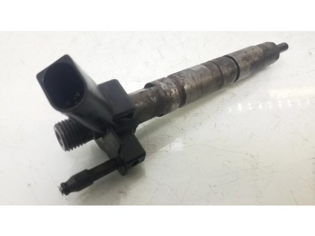 Vstřikovač 779787705   BMW 3 E90 E91  pro naftový motor 2.0 N47 