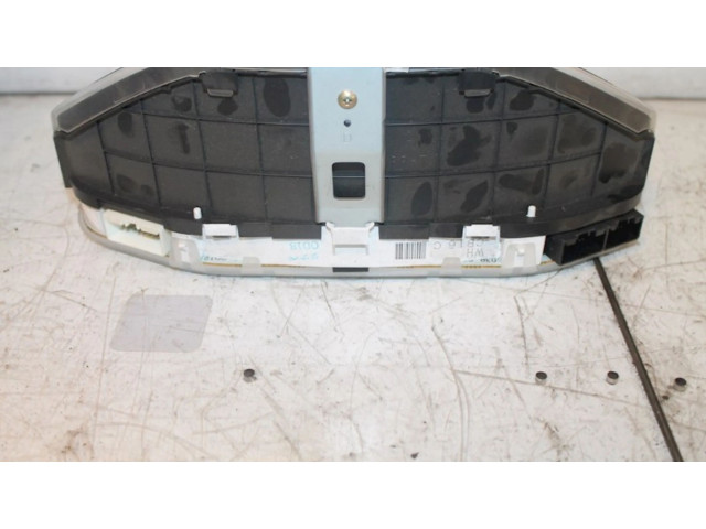 Přístrojová deska  Mazda Premacy 2000 CB16C, CB16C  