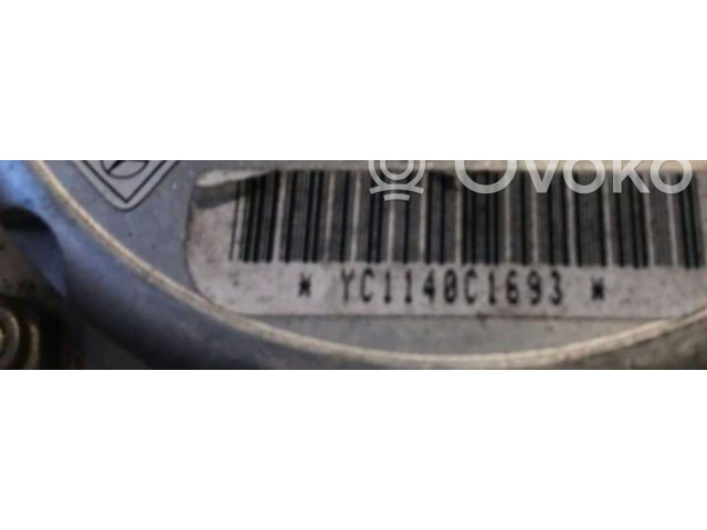 Подушка безопасности водителя YC1140C1693   Mercedes-Benz E W124