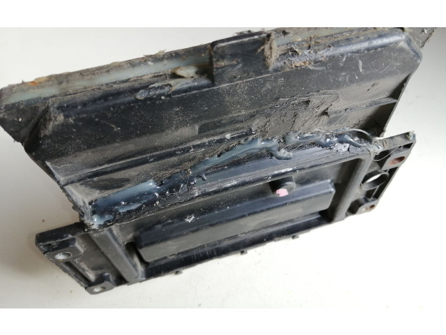 Řídící jednotka 8200331477, 8200469333   Renault Megane II 2006