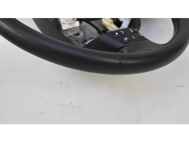 Volant Mazda 323 F 2003   