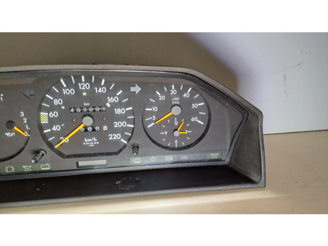 Přístrojová deska  Mercedes-Benz E W124 1994 1244403911, 110008652001  