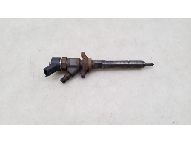 Форсунка 0445110239    Peugeot Partner для дизельного двигателя 9HX (DV6ATED4) 1.6