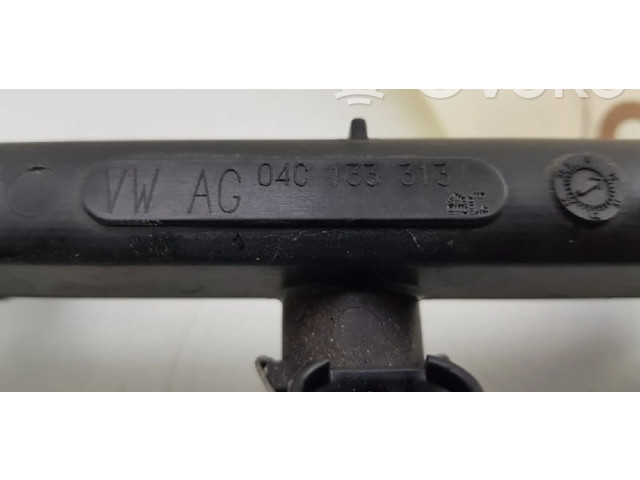 Топливная рампа 04C133317M, 04C133313   Seat Ibiza V (KJ)   для двигателя CHYB