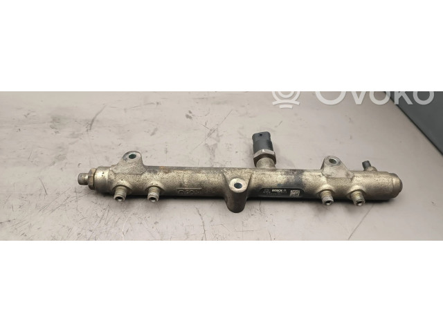 Vstřikovací lišta 0445214041, 0281002398   Chrysler Voyager  pro naftový motor 2.8  