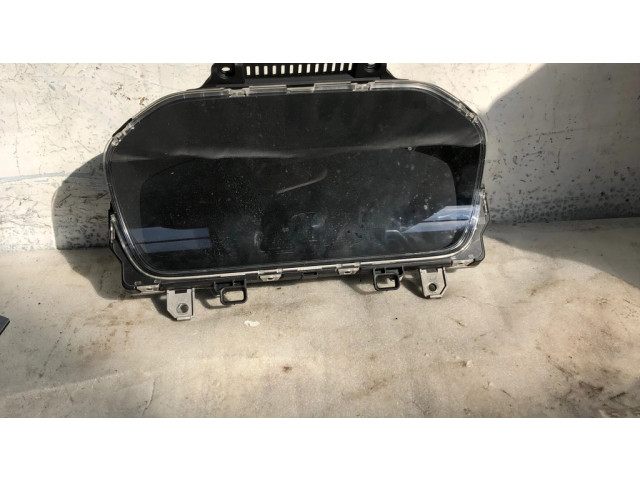 Přístrojová deska  Volvo XC40 2022 32356877  