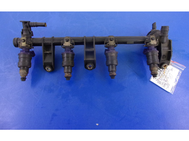 Vstřikovací lišta 7700273495, 7700273495   Renault Megane I    K7M702 
