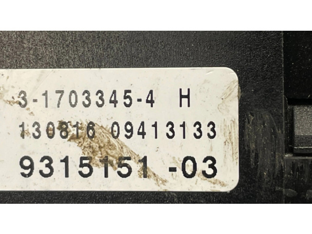   Pojistková skříňka 9315151, 1703345   BMW X4 F26 2016