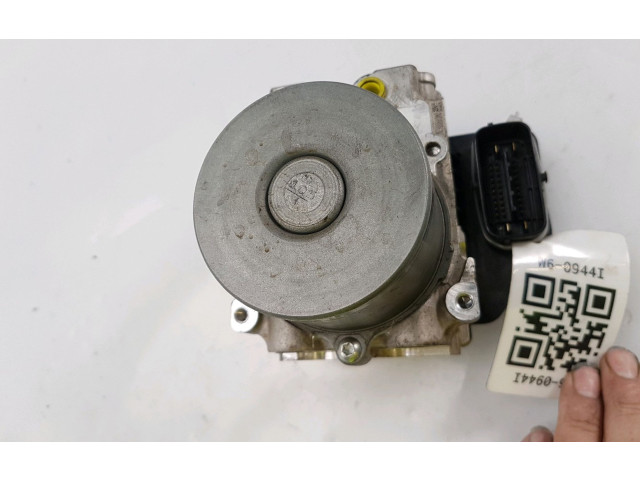 Блок АБС 4405042660, W6-0944I   Toyota  Avensis T220  2000 - 2003 года