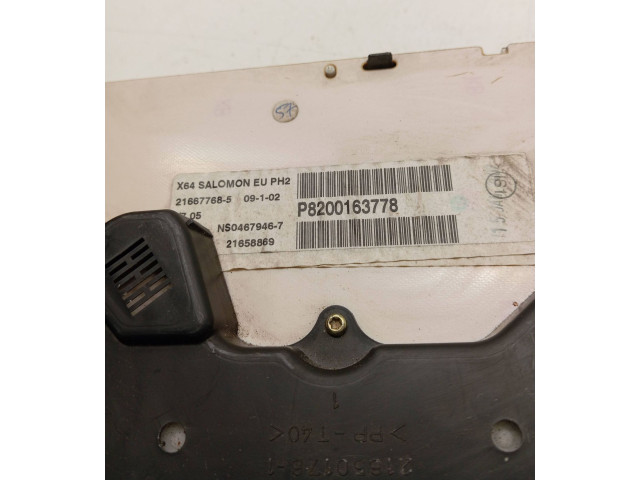 Přístrojová deska  Renault Scenic RX 2001 P8200163778, 216677685  