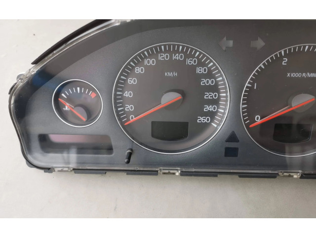 Přístrojová deska  Volvo V70 2006 30746102, 224894700T  