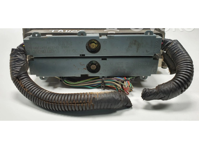 Блок управления двигателем ECU