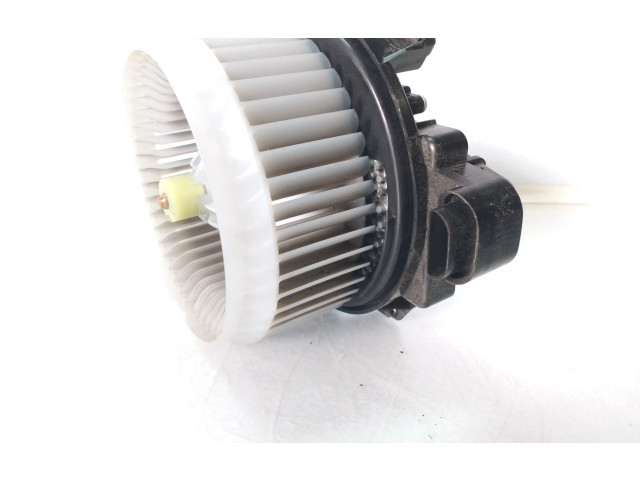 Вентилятор печки    8710342101, 2727008105   Toyota RAV 4 (XA40)