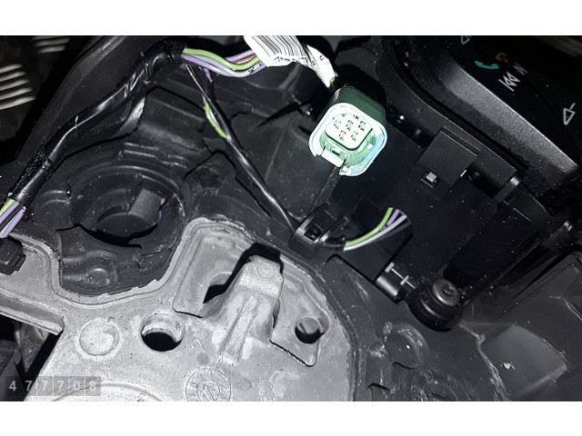 Руль Ford Focus  2010 - 2017 года AM513600CF3ZHE      