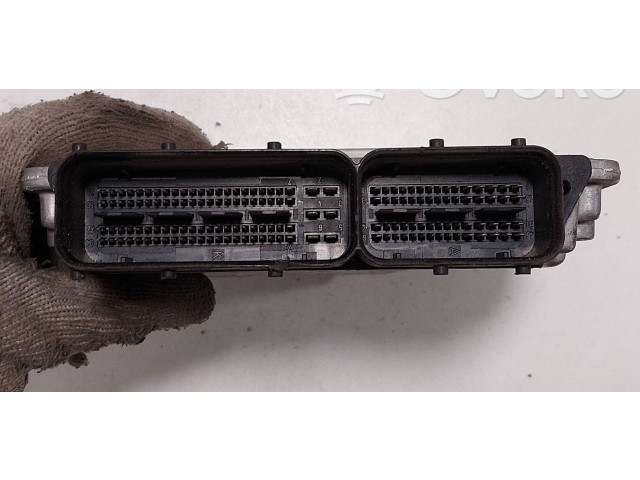 Блок управления двигателя 0281012535, 1039S11663   Mitsubishi Grandis