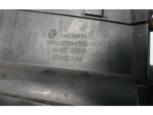   Pojistková skříňka 24383JD00A   Nissan Qashqai+2 2010