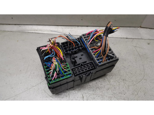 Блок предохранителей 22682563   Chevrolet Equinox    