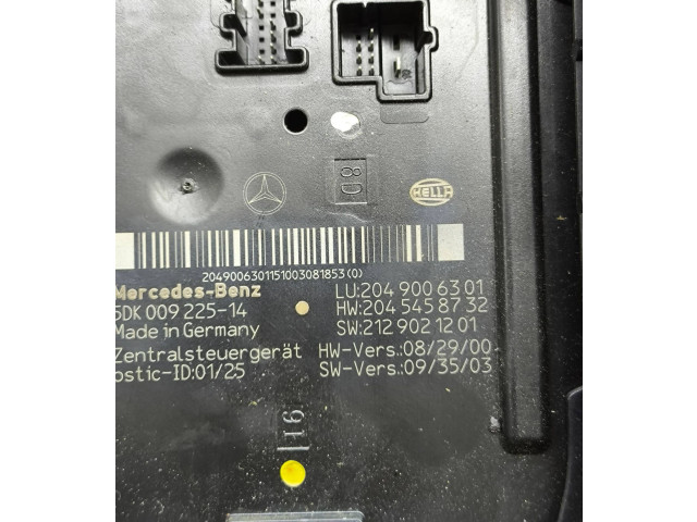   Pojistková skříňka 2045458732, 2129021201   Mercedes-Benz C W204 2010