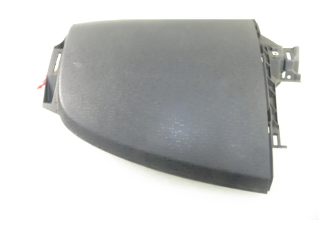 Подушка безопасности пассажира P7030A233, P8002A579XA   Mitsubishi Colt