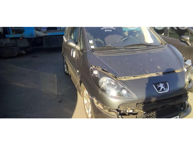 Zpětné zrcátko  Peugeot 1007 2009  8153WP  