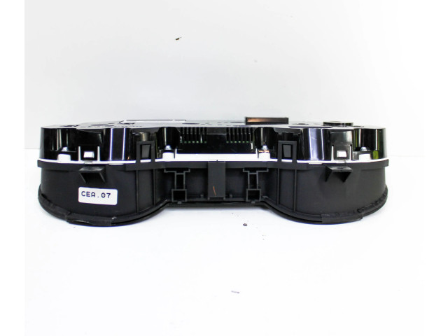 Панель приборов 8R0920981N   Audi Q5 SQ5       