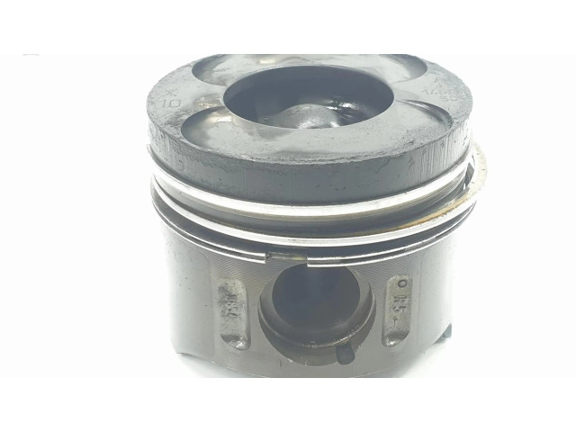  Поршень с шатуном 646982 A6460300117, 1111AA  Mercedes-Benz Vito Viano W639  