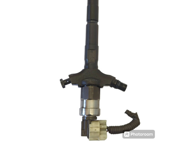 Vstřikovač 8972391617, 09F07433   Renault Vel Satis    P9X 