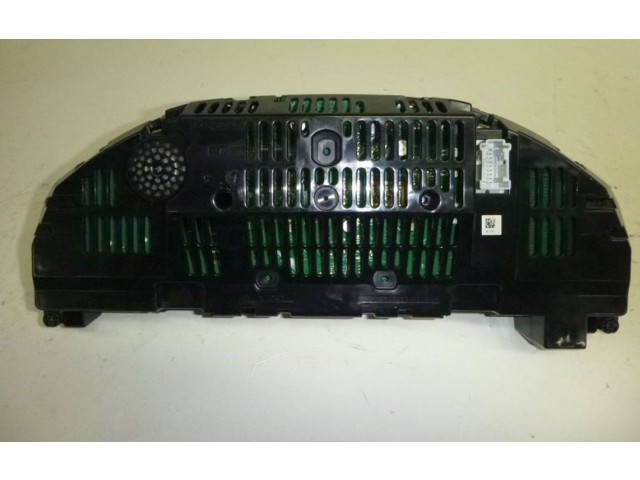 Přístrojová deska  Mercedes-Benz E AMG W212 2009 A2129004004, A2129004004  