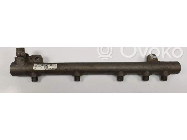 Vstřikovací lišta A6460700395   Mercedes-Benz C W204     