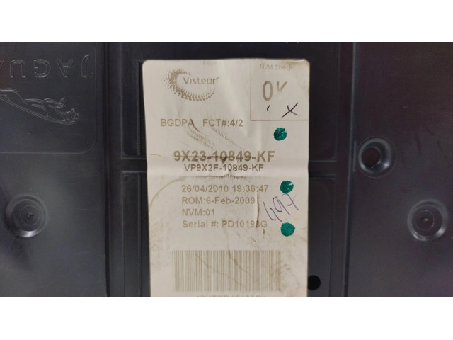 Přístrojová deska  Jaguar XF X250 2011 9X2310849KF, 2KFPD10193G  