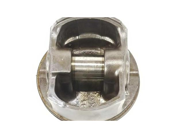 Píst 11257512526   BMW 5 E39  pro benzínový motor 2.5  