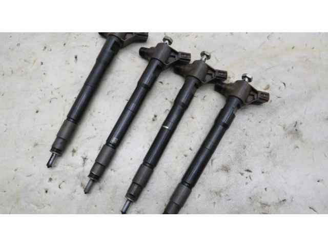 Vstřikovač SH01-13H50   Mazda CX-5  pro naftový motor 2.2  