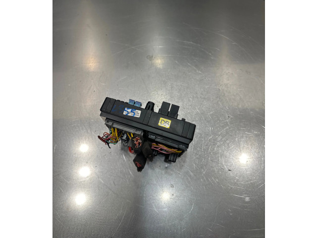 Блок предохранителей  AK62309, 08334N   Opel Antara    